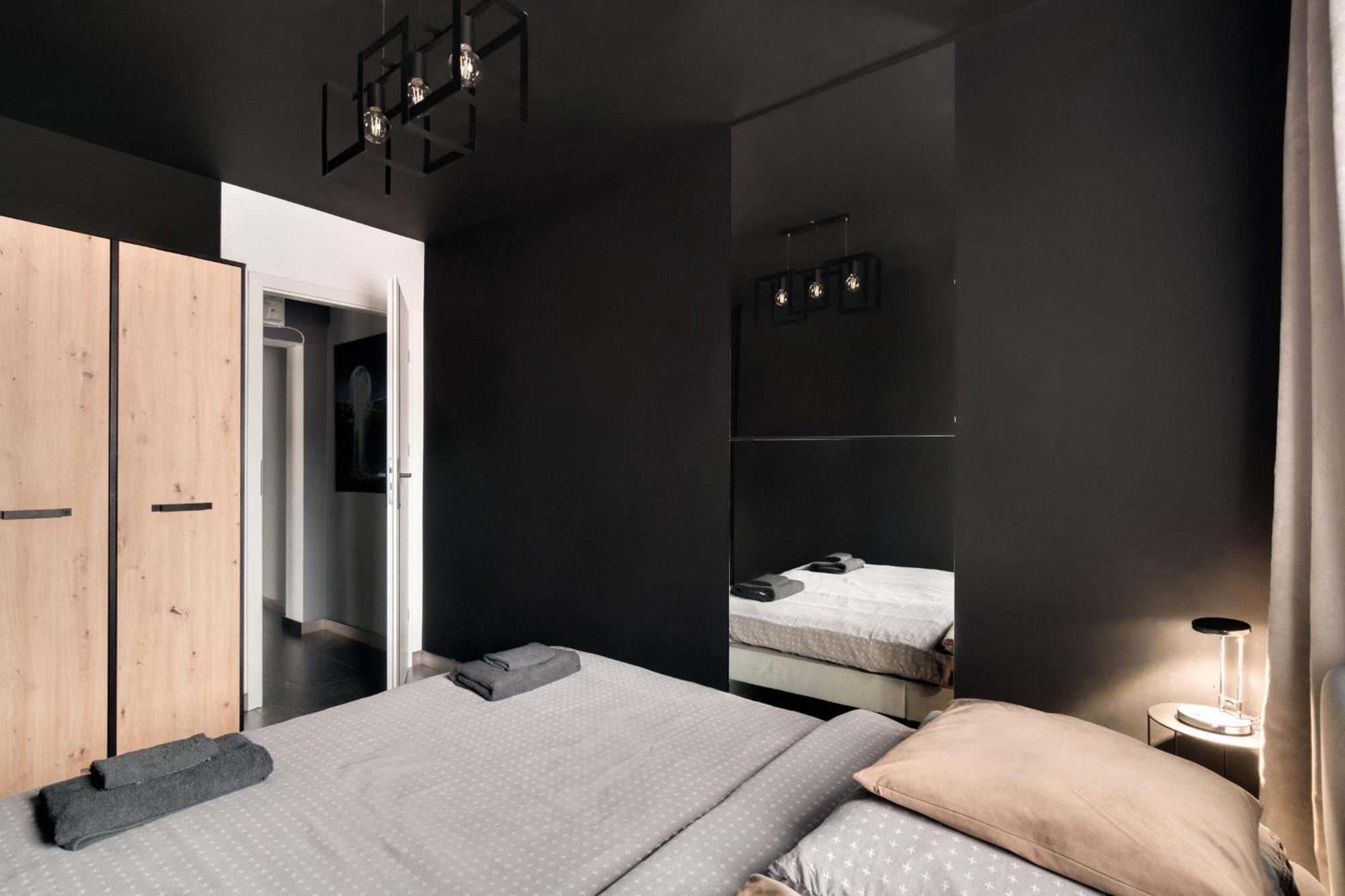 Apartment Blacknight - Self Check-in 24h Wroclaw
